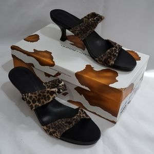 NIB Donald J. Pliner Congo Mesh Kitten Heels 8.5g